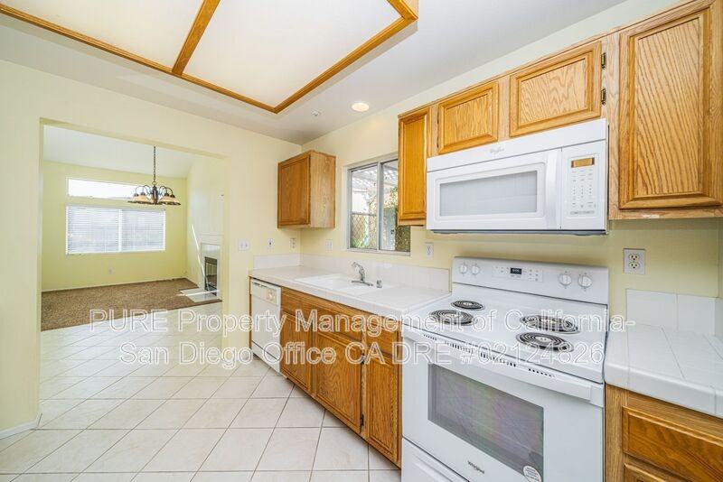 31977 Arlington Cir - Photo 5 of 37