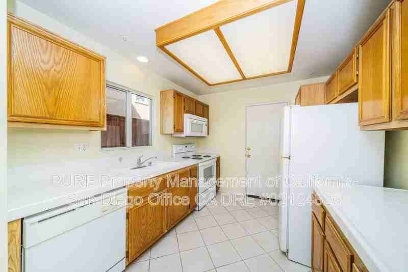 31977 Arlington Cir - Photo 6 of 37