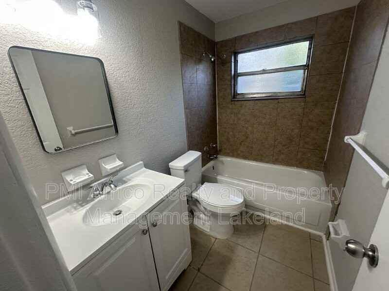 1615 N New York Ave - Photo 4 of 8