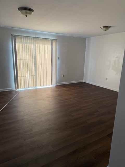 501 Darby Lane - Photo 6 of 50