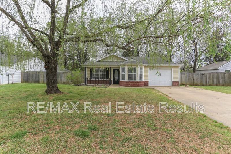 3235 W Wildflower St - Photo 3 of 31