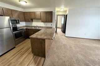 724 South Congress Street - Photo 5 of 6