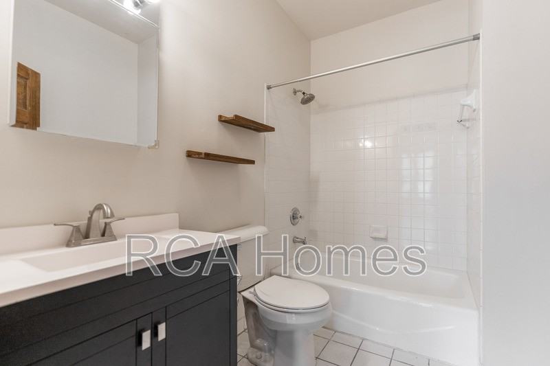 243 E 11th St - Photo 3 of 12