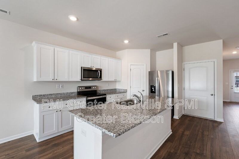 404 Masters Way - Photo 7 of 30