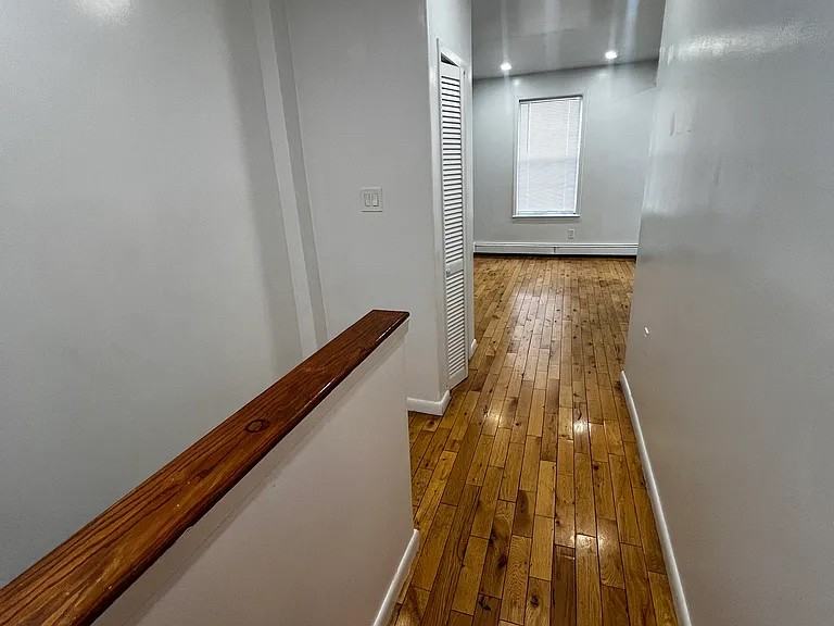 Logan Ave - Photo 4 of 10