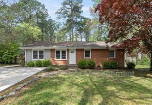 8907 Rollingwood Rd - Photo 1 of 1