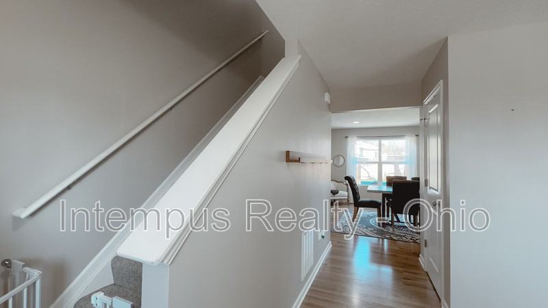 4020 Leather Stocking Trl - Photo 2 of 34