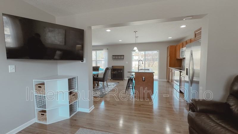 4020 Leather Stocking Trl - Photo 7 of 34