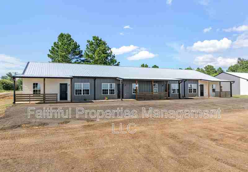 13554 Farm To Market Road - Photo 2 of 9