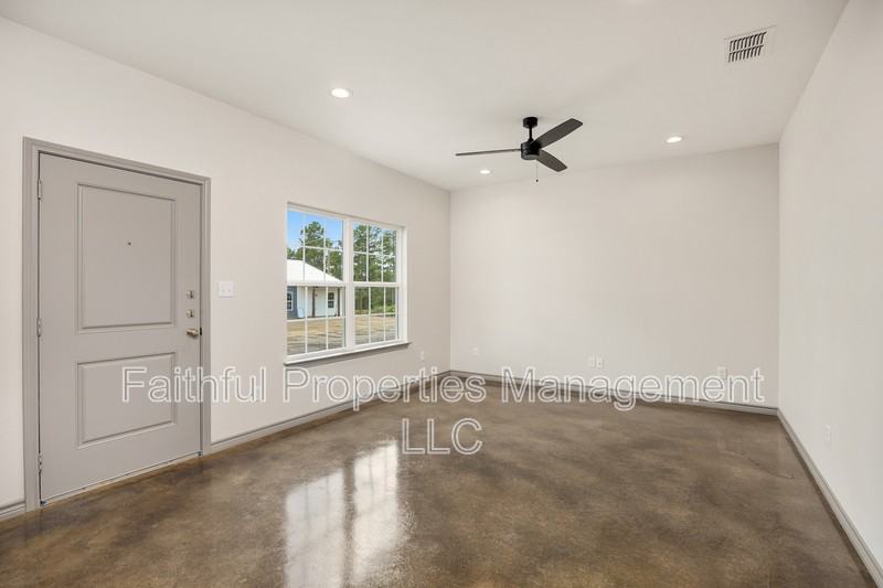13554 Farm To Market Road - Photo 6 of 9