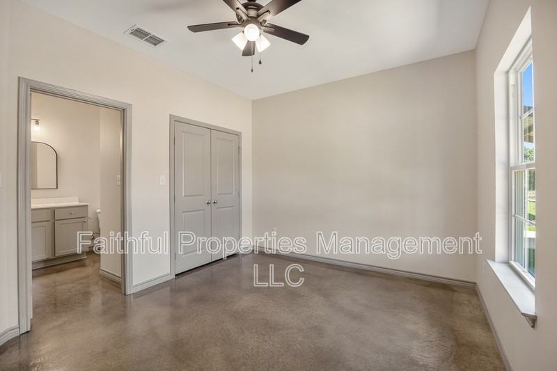 13554 Farm To Market Road - Photo 7 of 9