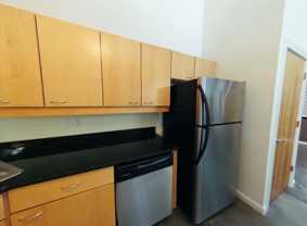 1011 W Marshall St #137 - Photo 1 of 1