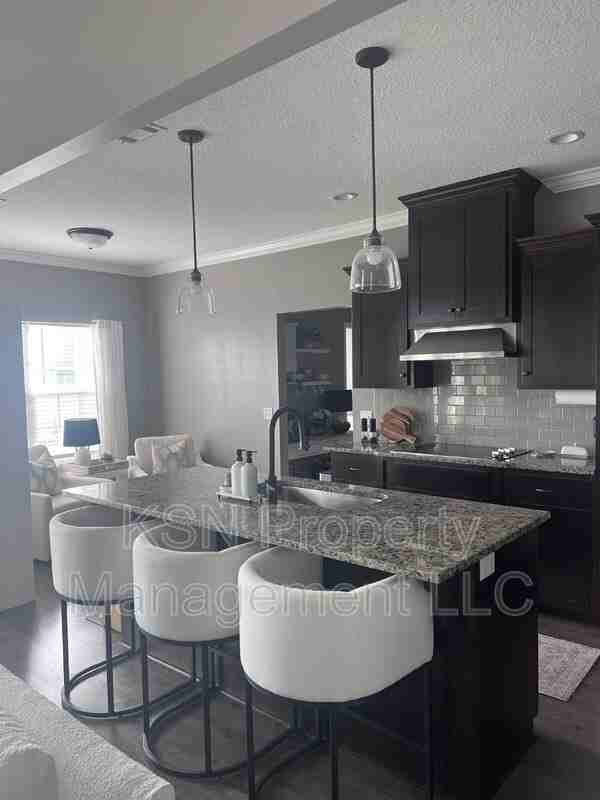 209 Cherry Hill Xing - Photo 3 of 5