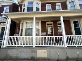 featured image of 816 Church St #1stFL