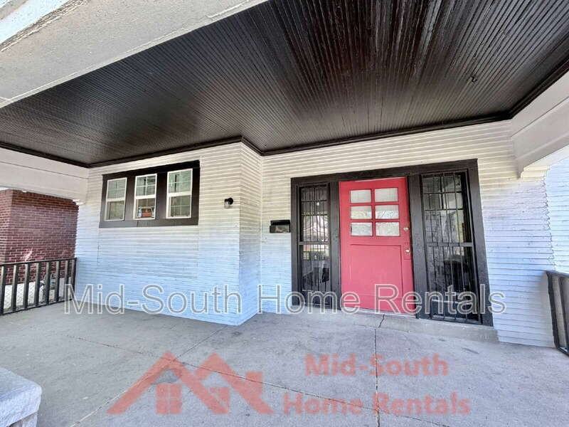 1561 Foster Ave - Photo 4 of 28
