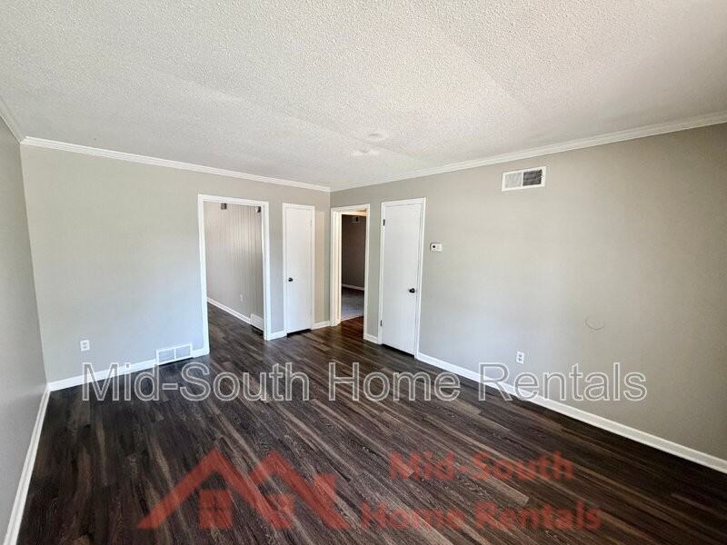 3080 Argot Ave - Photo 4 of 27