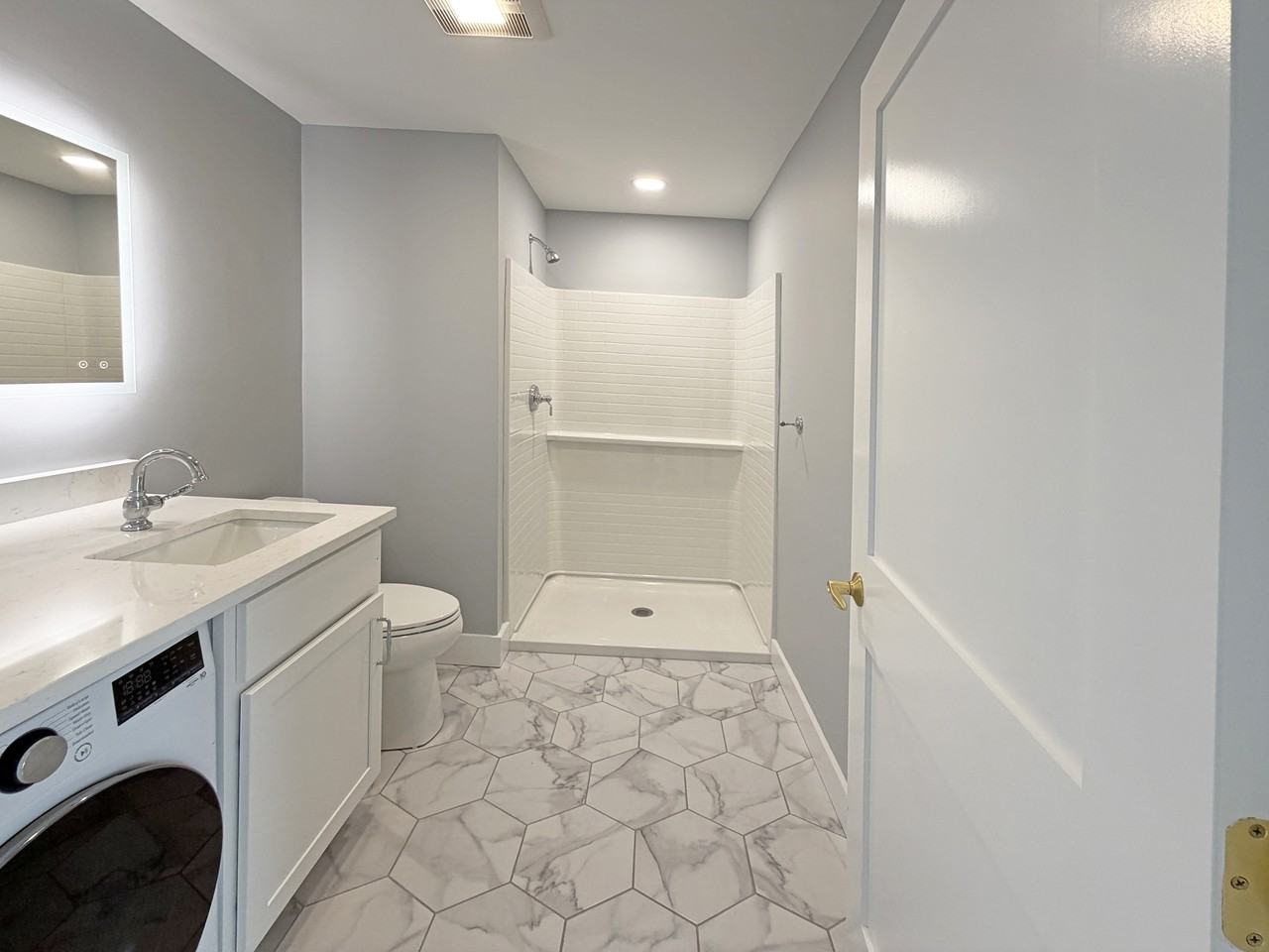 Paige St #105-310 - Photo 3 of 8