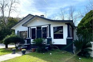 1611 E Henry St #A - Photo 1 of 1