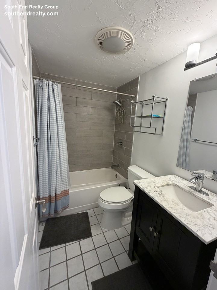 100 Granger Blvd #405 - Photo 4 of 16