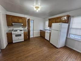 featured image of 260 Lincoln St #1