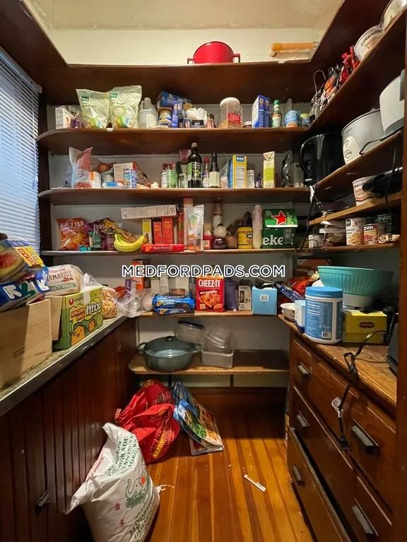 352 Main St #1 - Photo 5 of 13