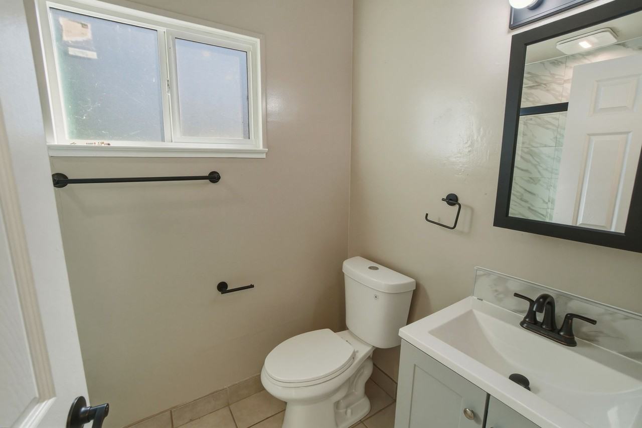 1540 Hesket Way - Photo 6 of 19