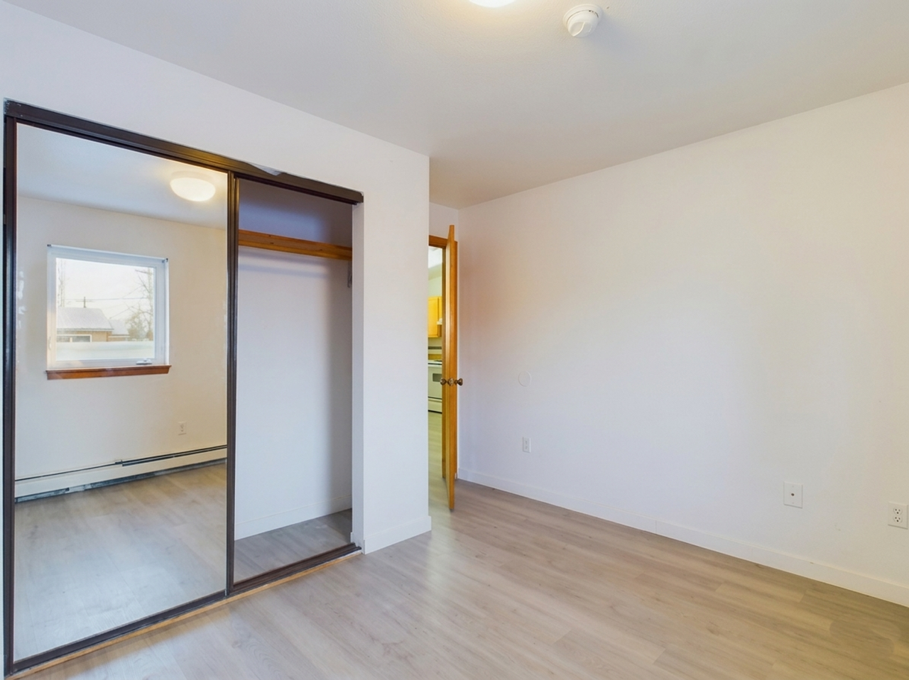 604 2nd St - Photo 7 of 9