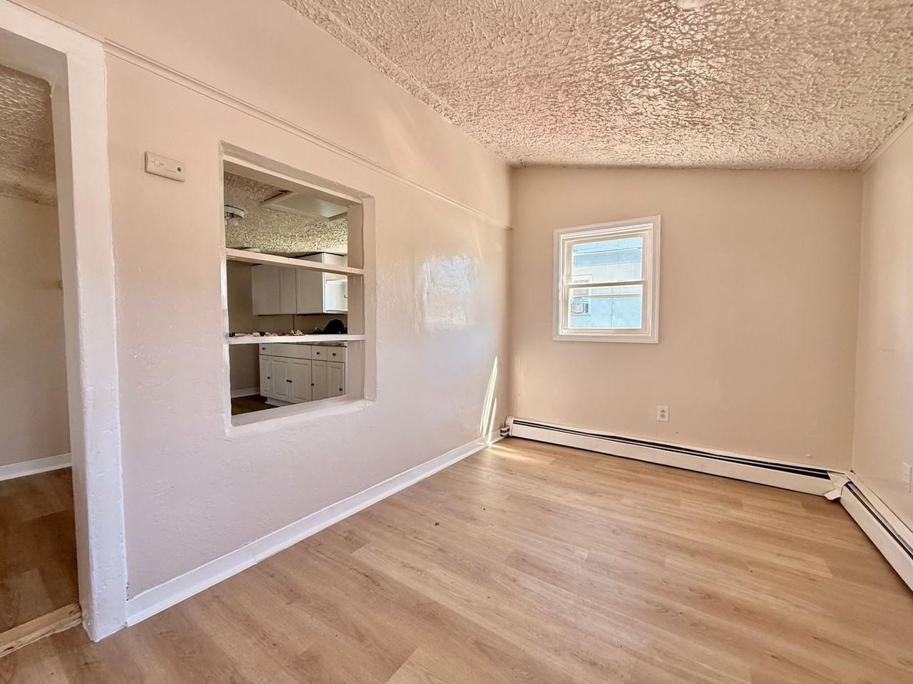 58 S. Pine St - Photo 3 of 25