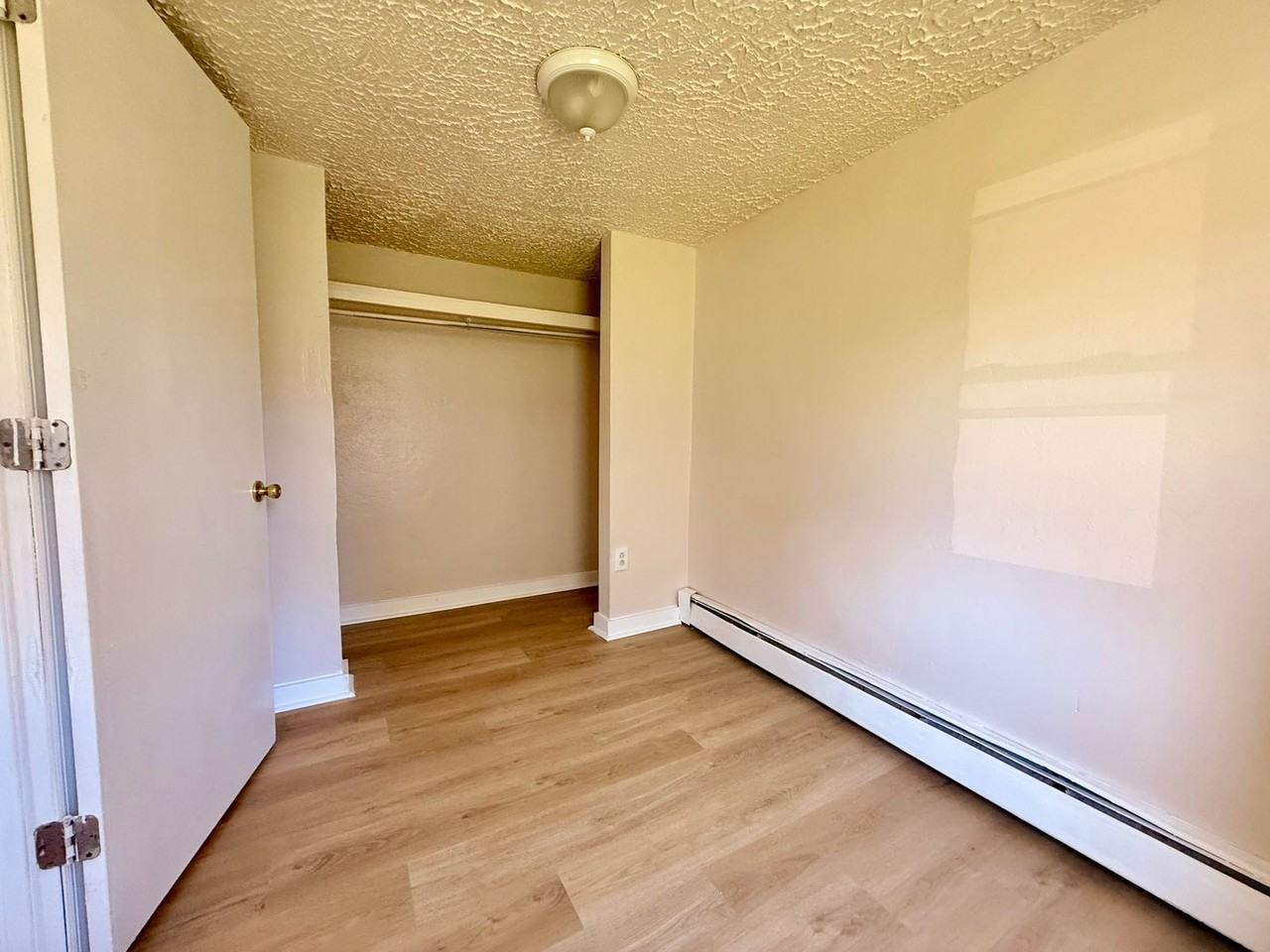 58 S. Pine St - Photo 7 of 25