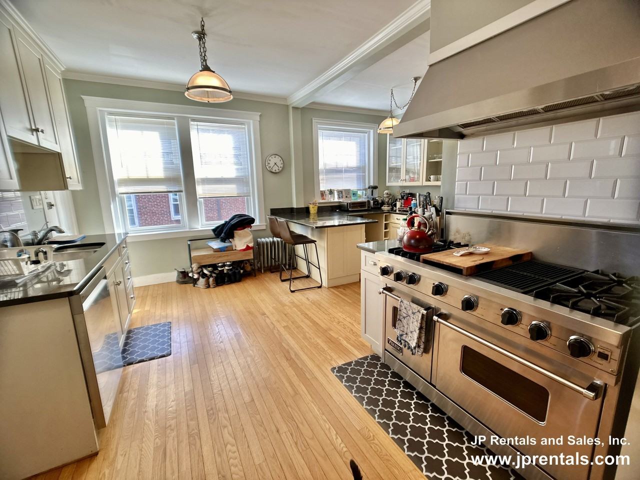 476 Jamaicaway #2 - Photo 4 of 23