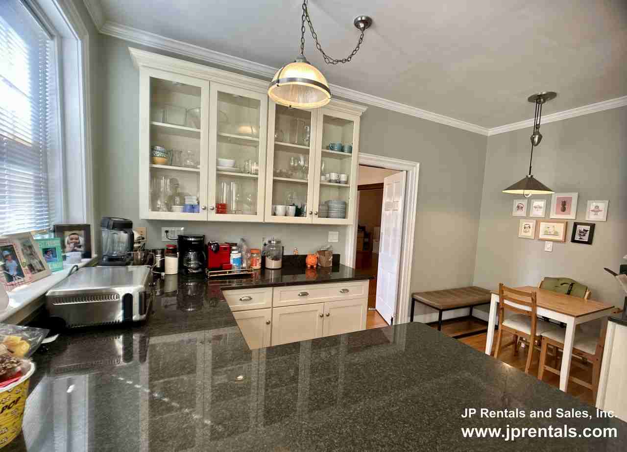 476 Jamaicaway #2 - Photo 5 of 23