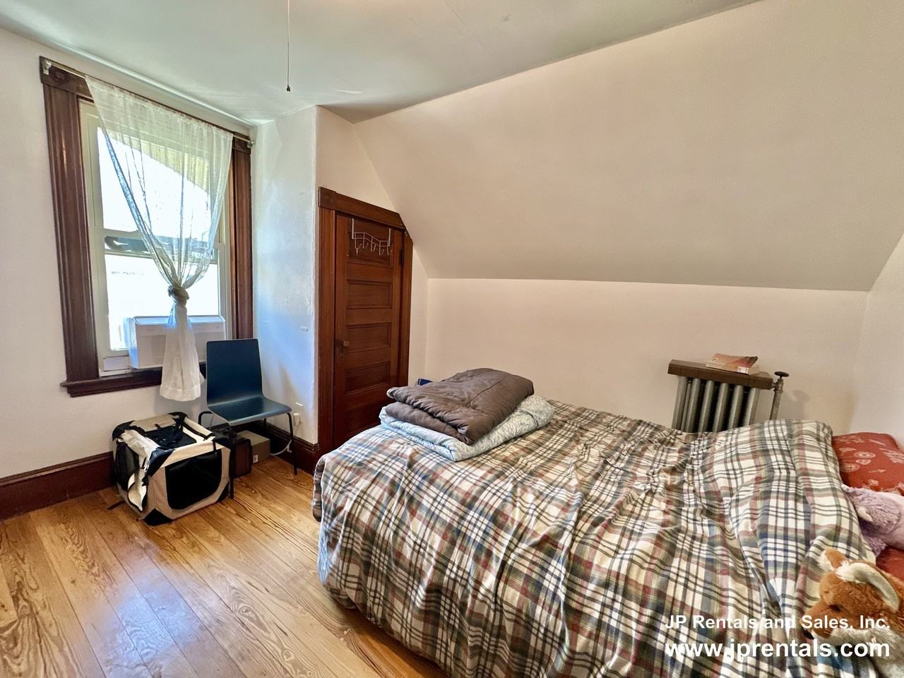 76 Weld Hill St #3 - Photo 7 of 11