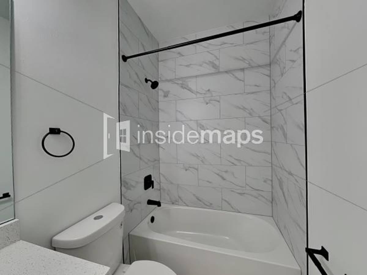 1131 Abrams Blvd - Photo 7 of 10