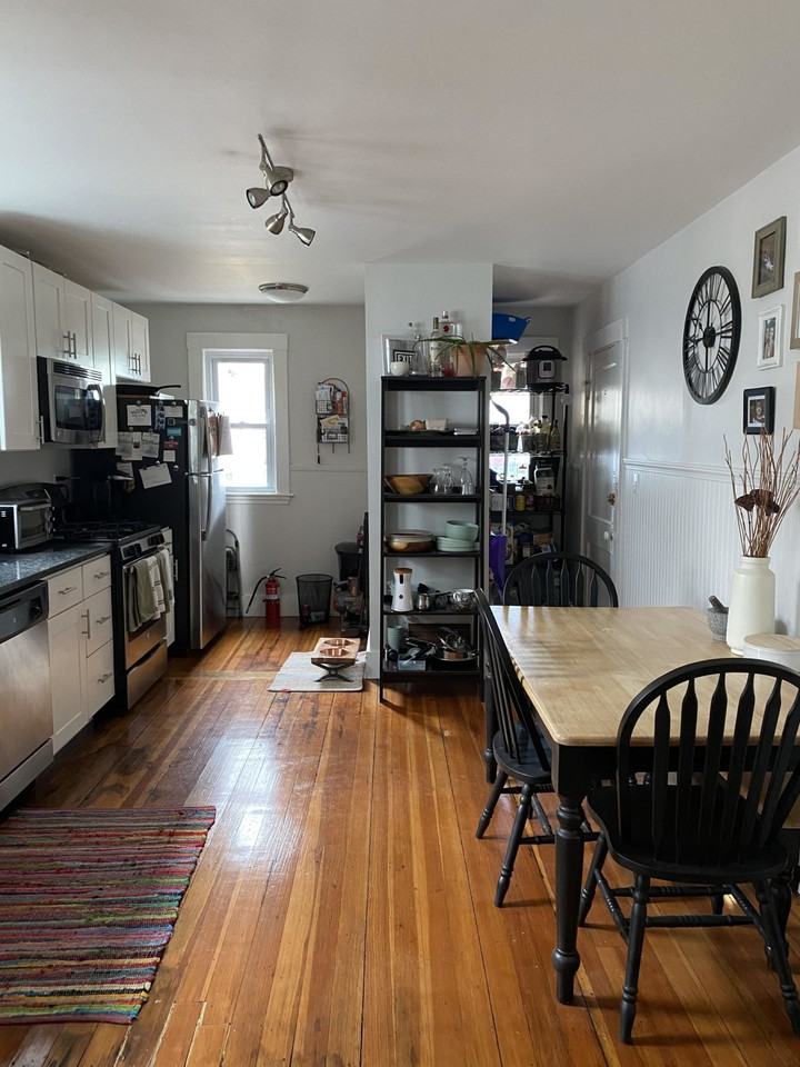 Sydney St #1 - Photo 4 of 14