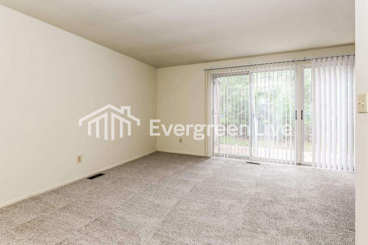 7663 Mount Hood - Photo 5 of 15