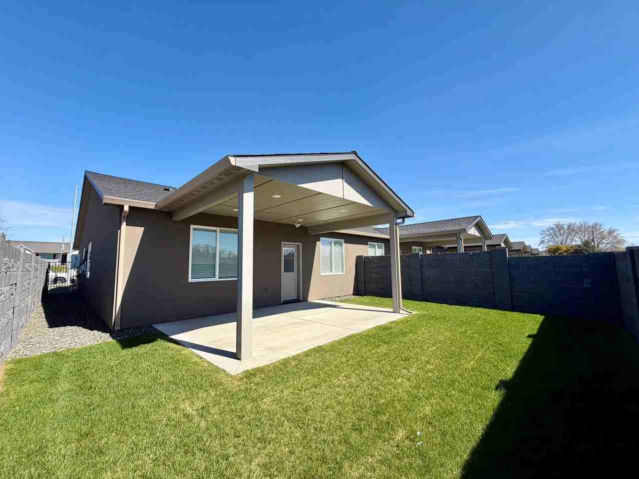 5316 W Wernett Rd - Photo 3 of 20