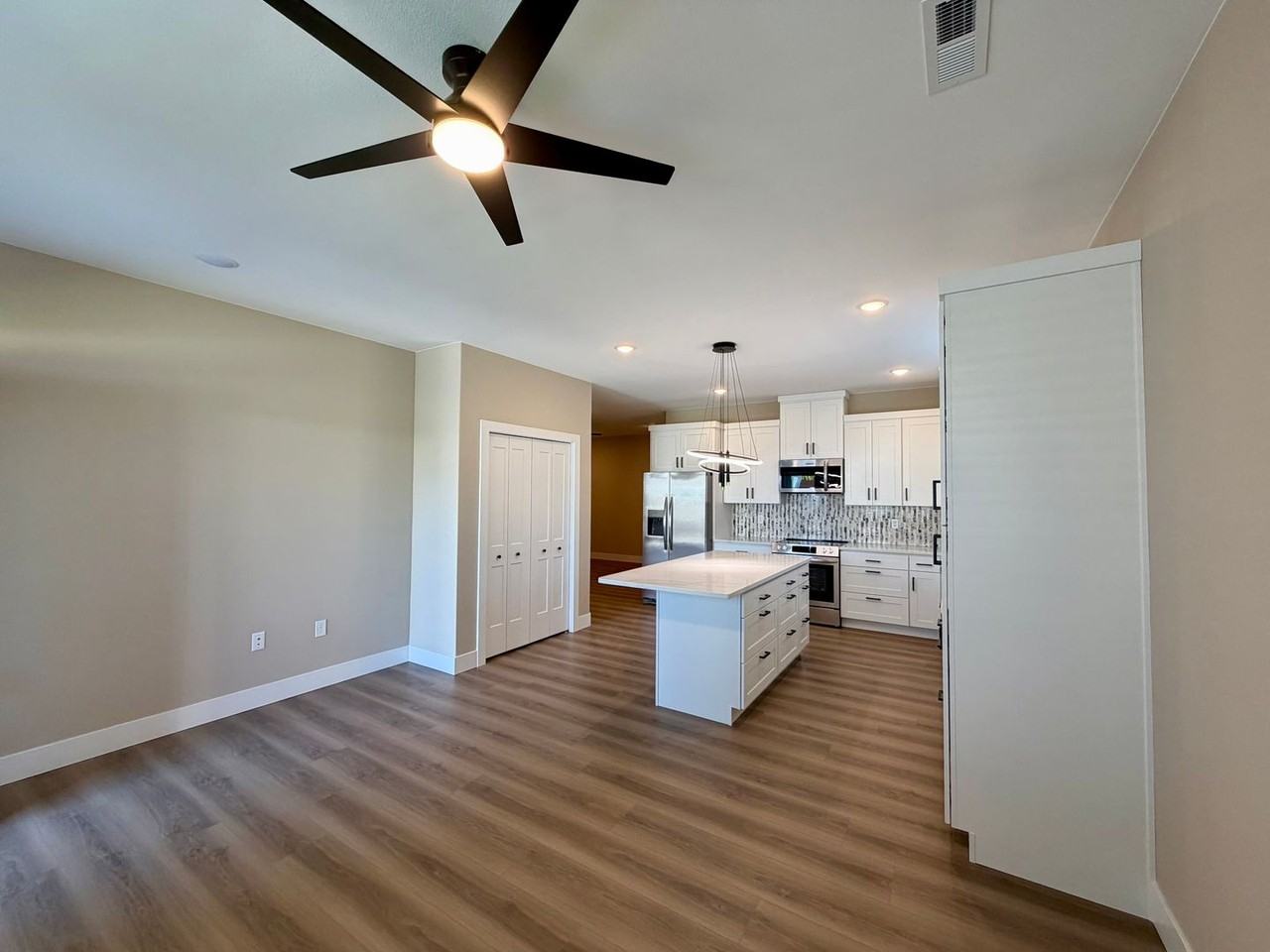 5316 W Wernett Rd - Photo 6 of 20