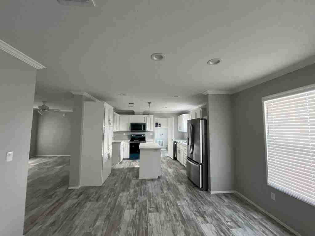 36 Eland Dr #036 - Photo 6 of 37