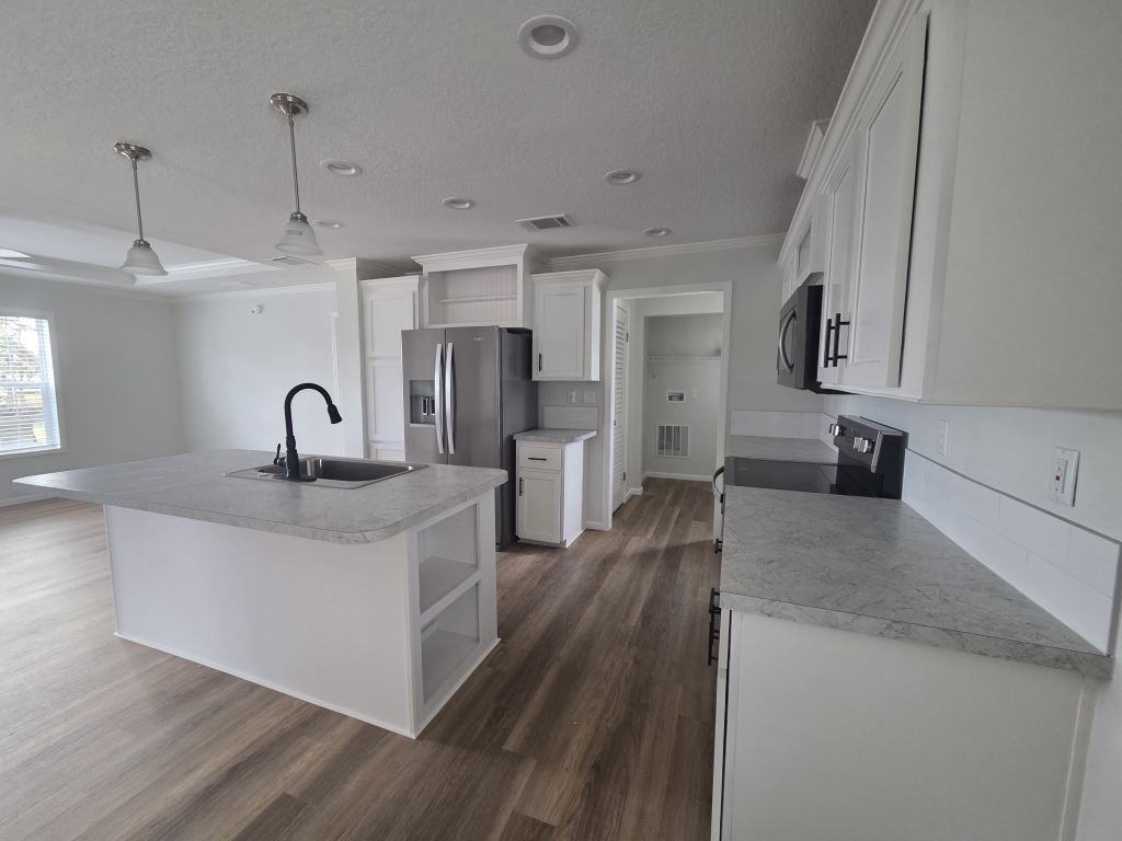 7411 43rd Way N #576 - Photo 2 of 26