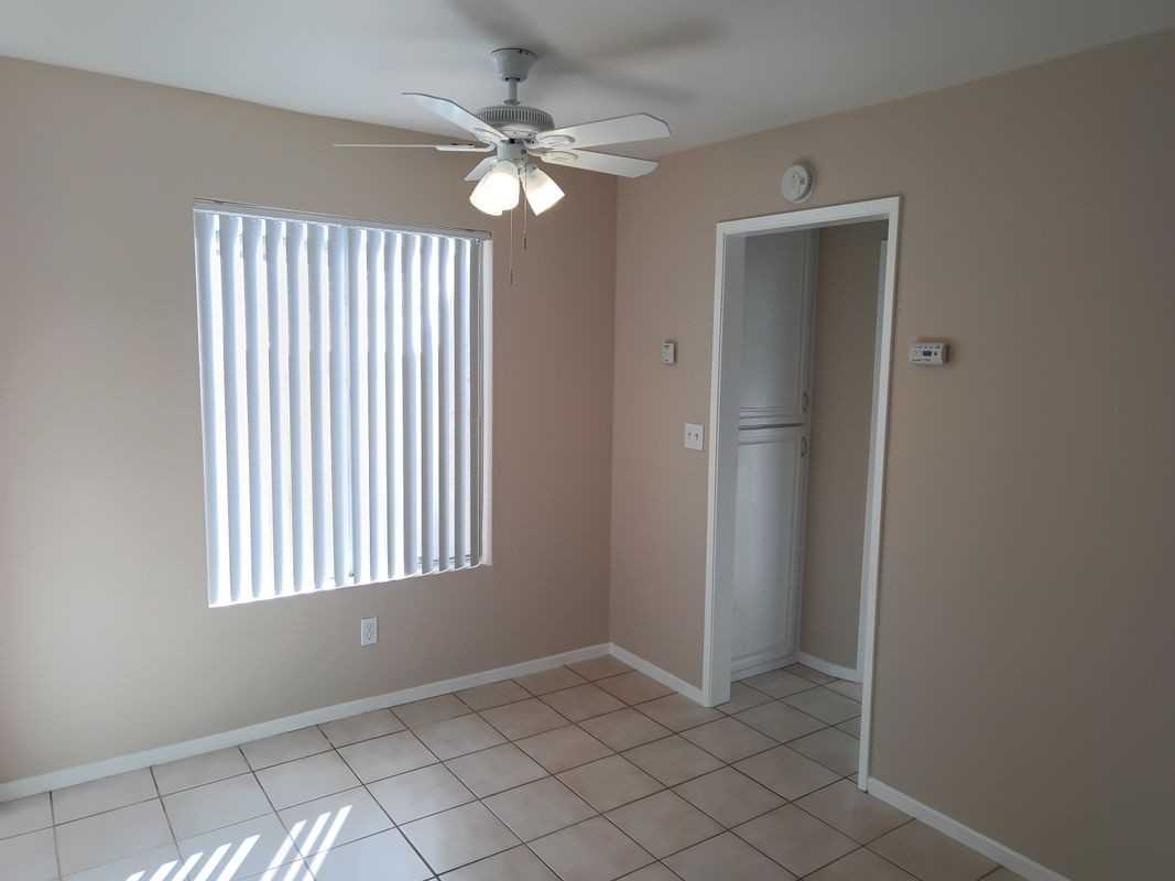 3654 42nd St - Photo 4 of 17