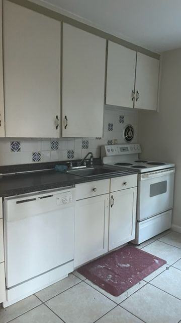 516 E Esther St ##A - Photo 2 of 5