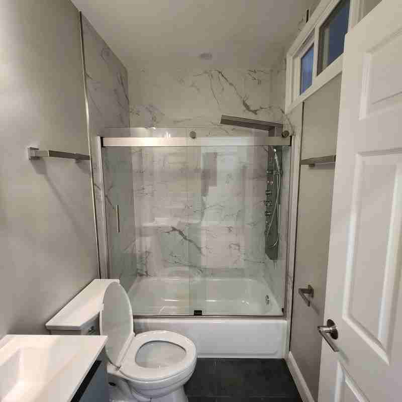 1332 Adams St Ne - Photo 6 of 8