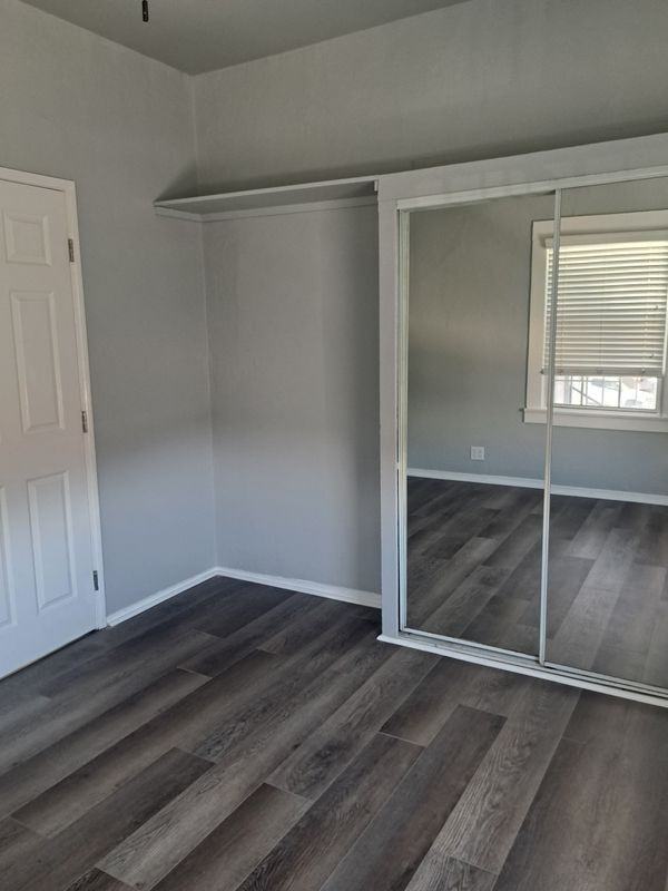 666 W 3rd St - Photo 7 of 20