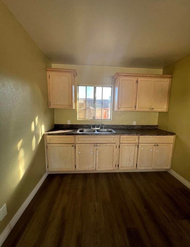 539 S 5th Ave ##C - Photo 5 of 7