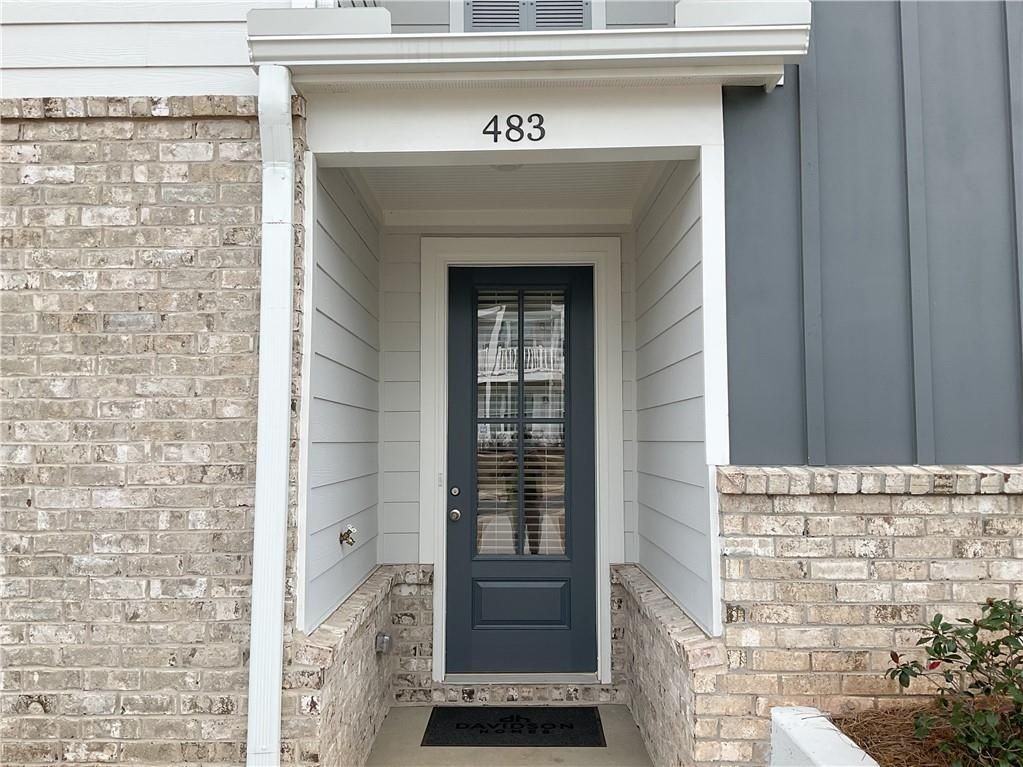 483 Crown Dr - Photo 3 of 22