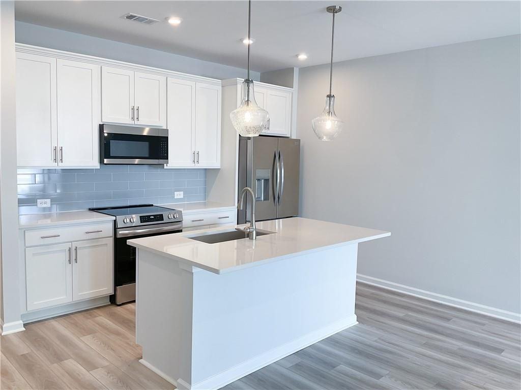 483 Crown Dr - Photo 6 of 22