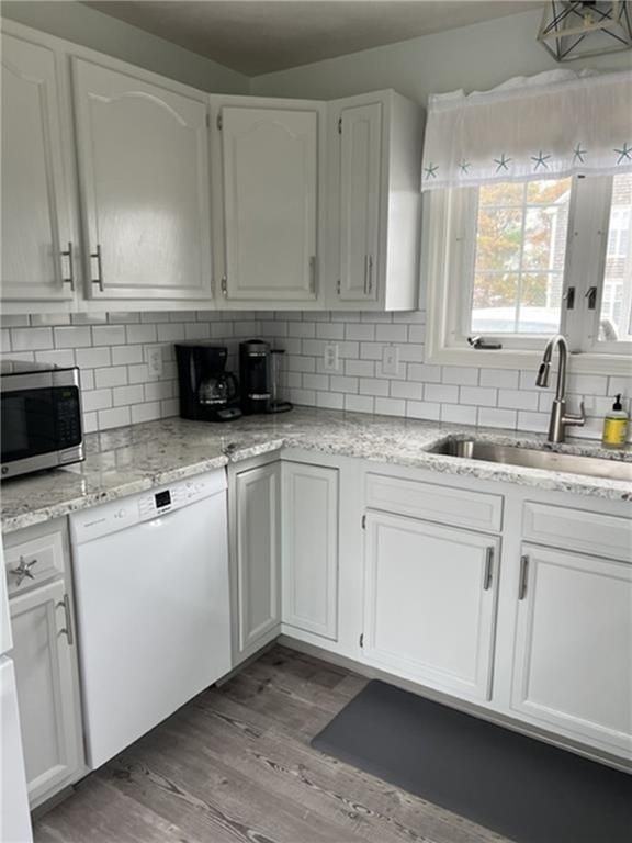 115 Holden Rd - Photo 2 of 13