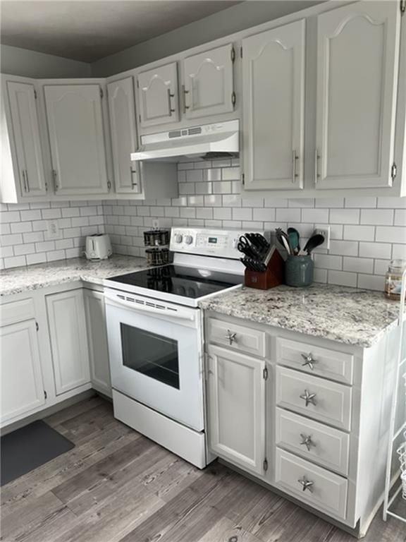 115 Holden Rd - Photo 4 of 13