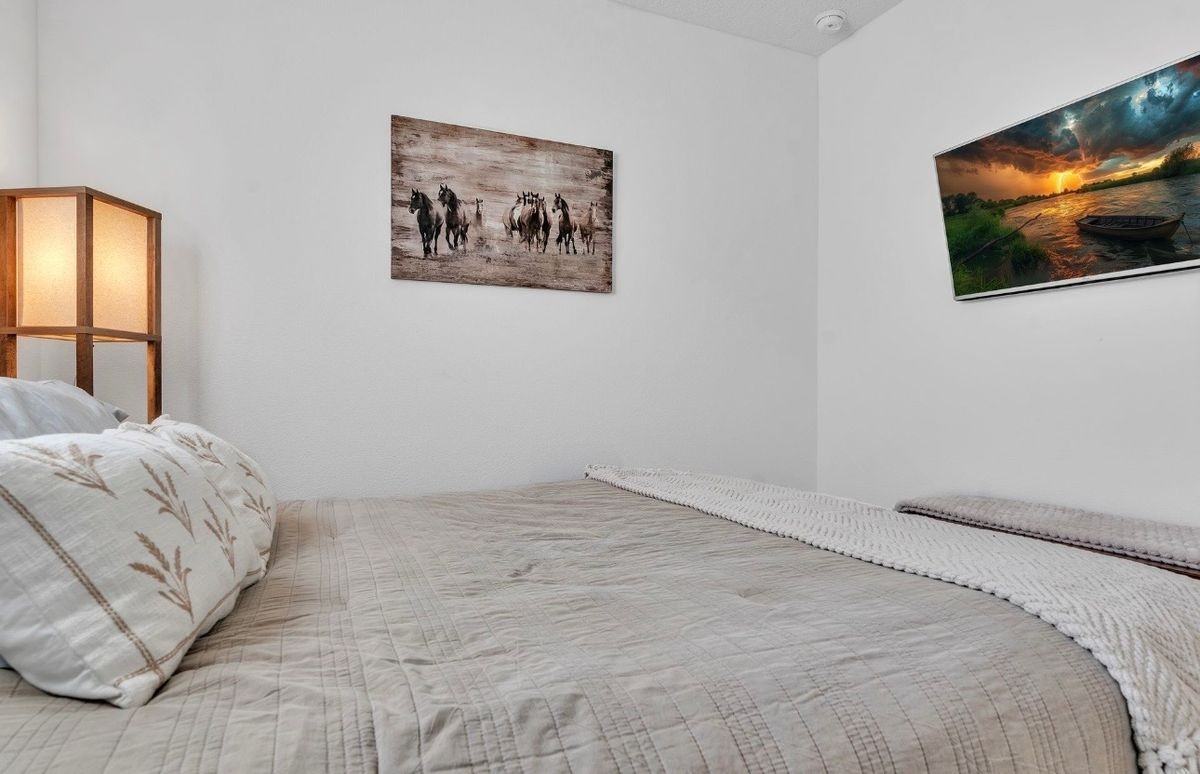 1371 Vallecito Ct Nw - Photo 2 of 3