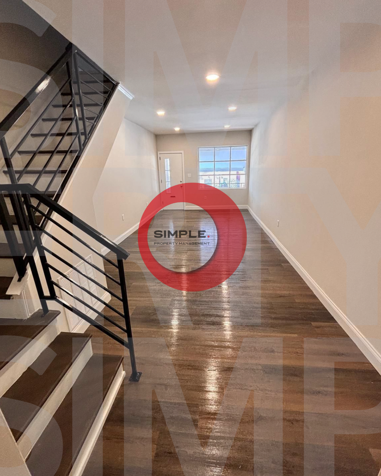 247 S 12th St - Photo 4 of 17